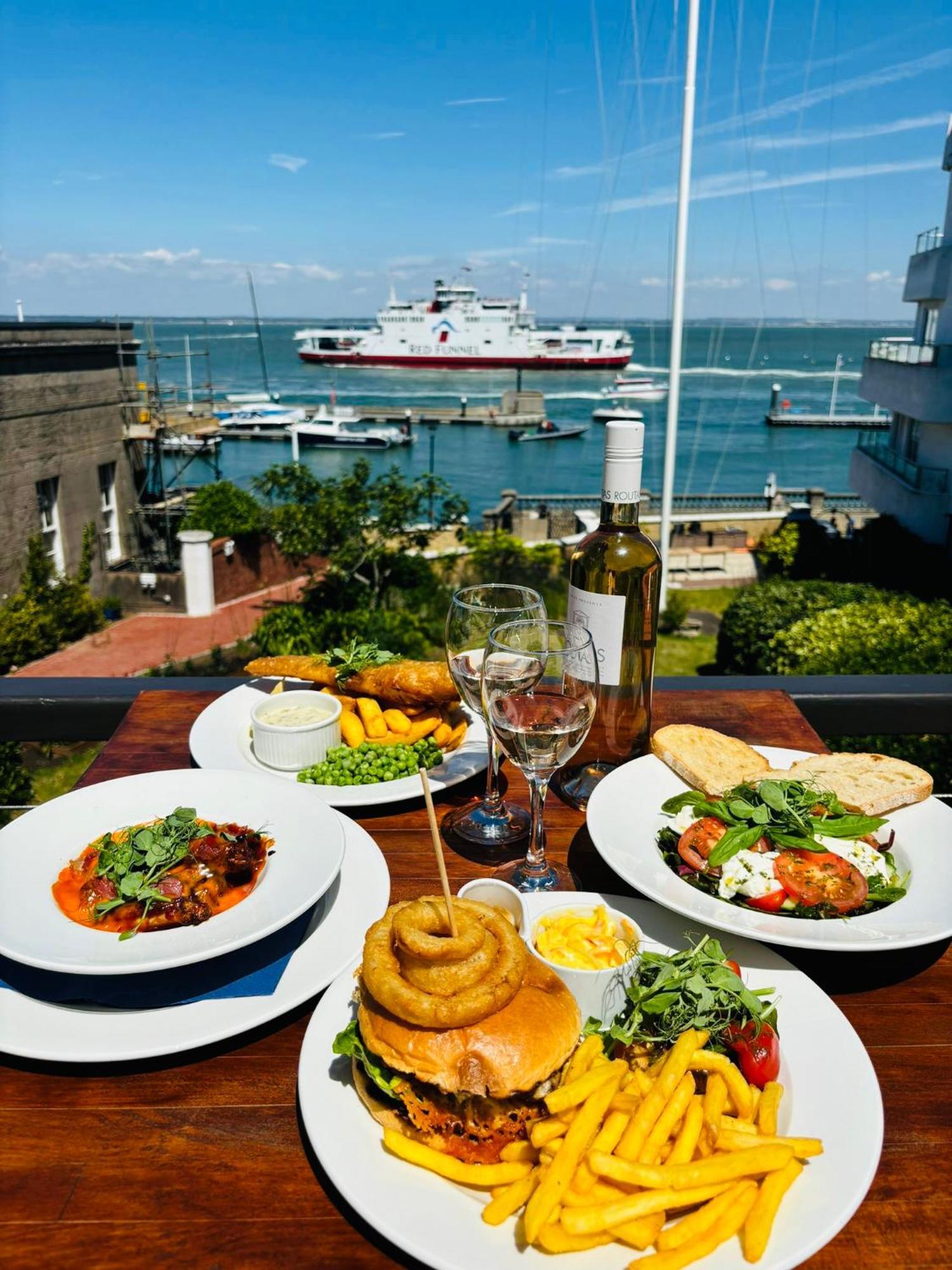 Hotel Royal Ocean Racing Club Cowes  Exterior foto